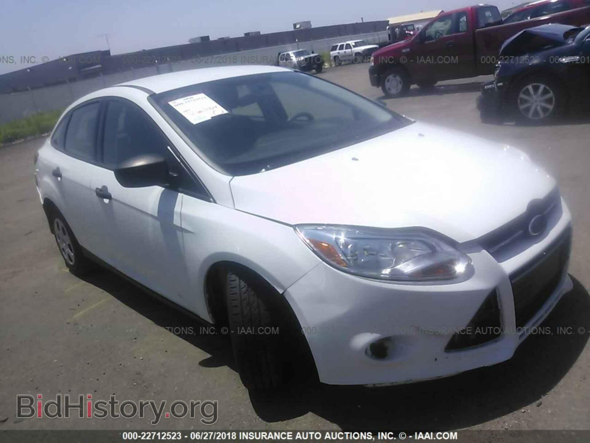 Фотография 1FADP3E26EL138288 - Ford Focus 2014