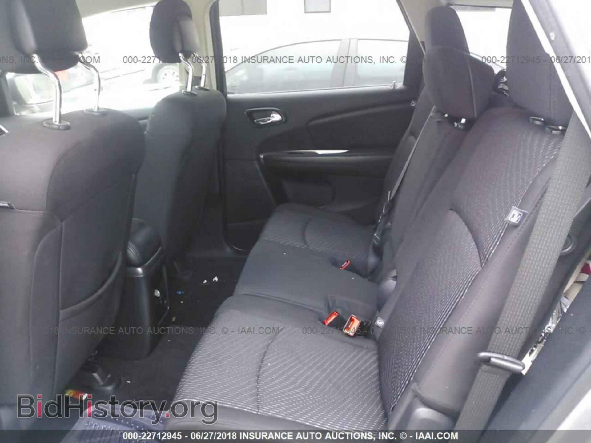 2015 Dodge Journey - VIN: 3C4PDCBBXFT737897 - Photo 8