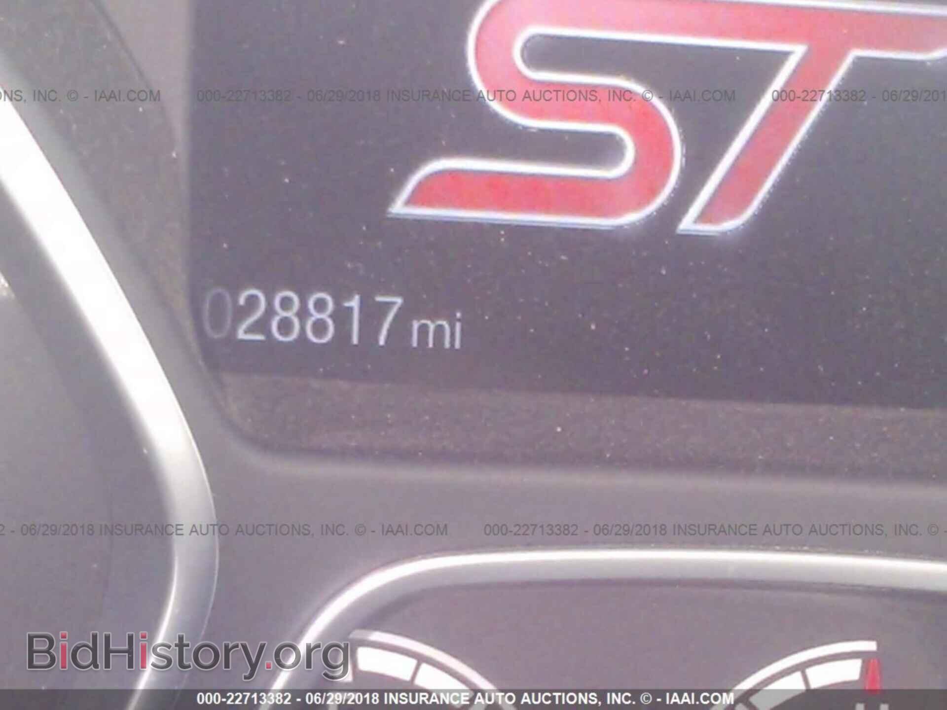 2016 Ford Focus - VIN: 1FADP3L97GL257082 - Photo 7