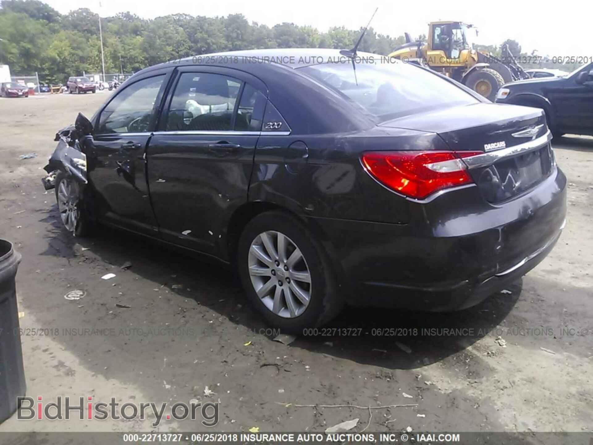 2011 Chrysler 200 - VIN: 1C3BC1FB6BN521555 - Фото 3