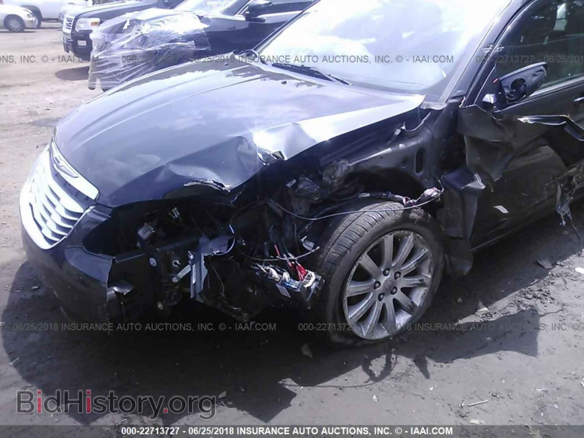 2011 Chrysler 200 - VIN: 1C3BC1FB6BN521555 - Фото 6