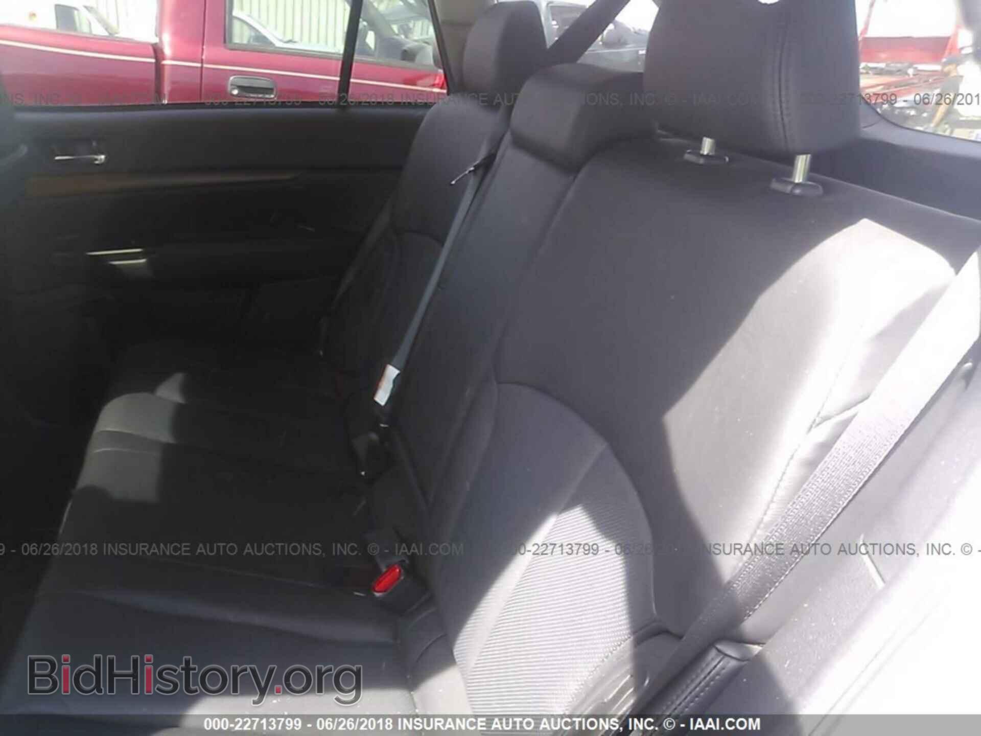 2014 Subaru Outback - VIN: 4S4BRBLC4E3200039 - Фото 8