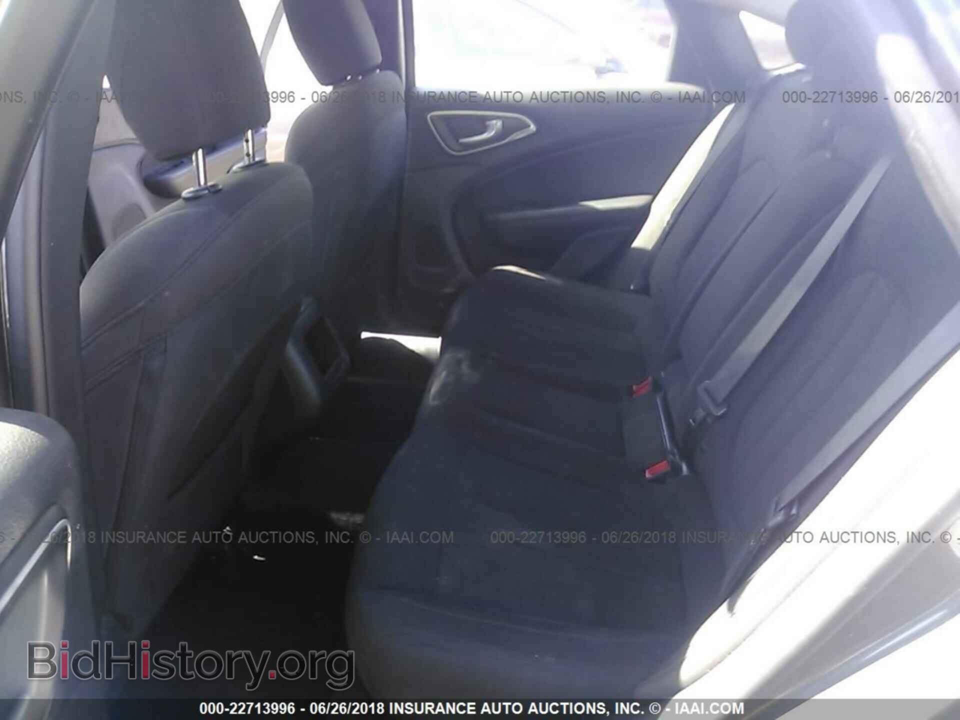 2015 Chrysler 200 - VIN: 1C3CCCAB0FN681654 - Фото 8