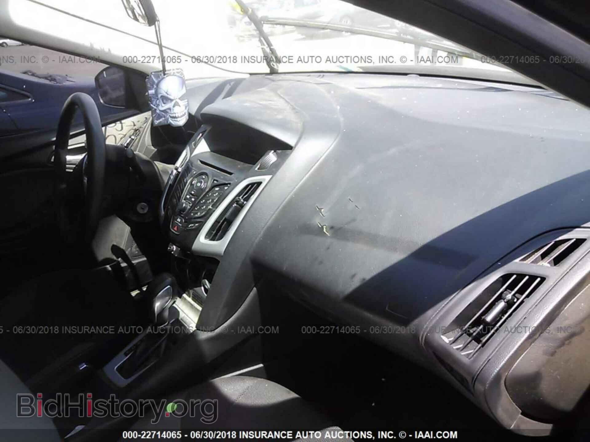 2014 Ford Focus - VIN: 1FADP3F21EL390772 - Фото 5