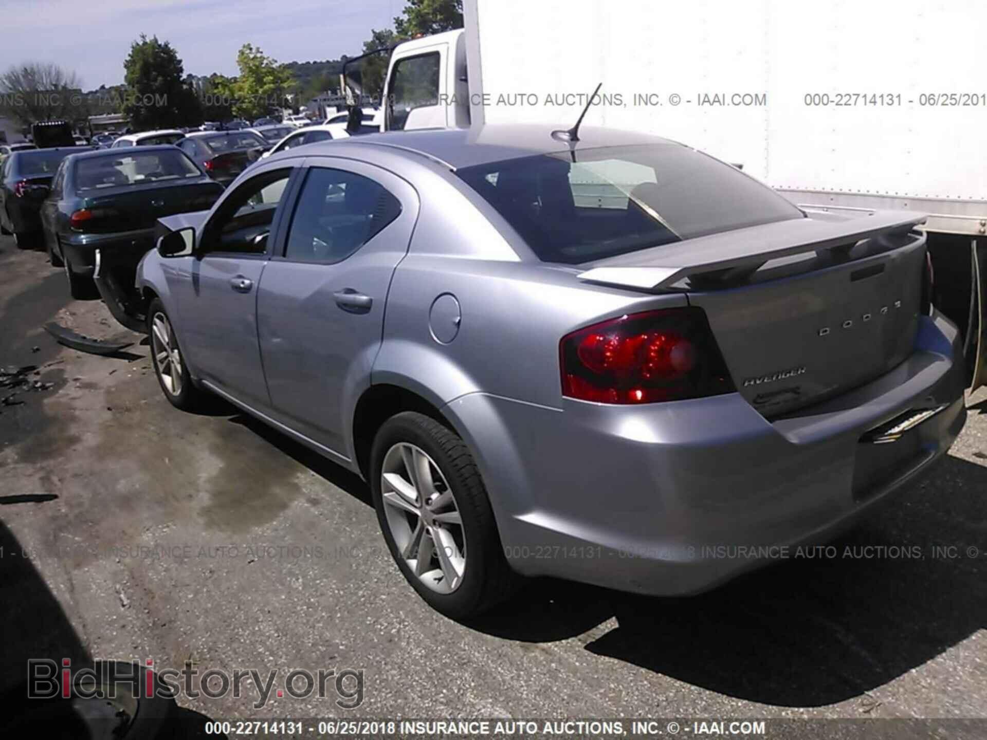 2013 Dodge Avenger - VIN: 1C3CDZCB5DN557020 - Photo 3