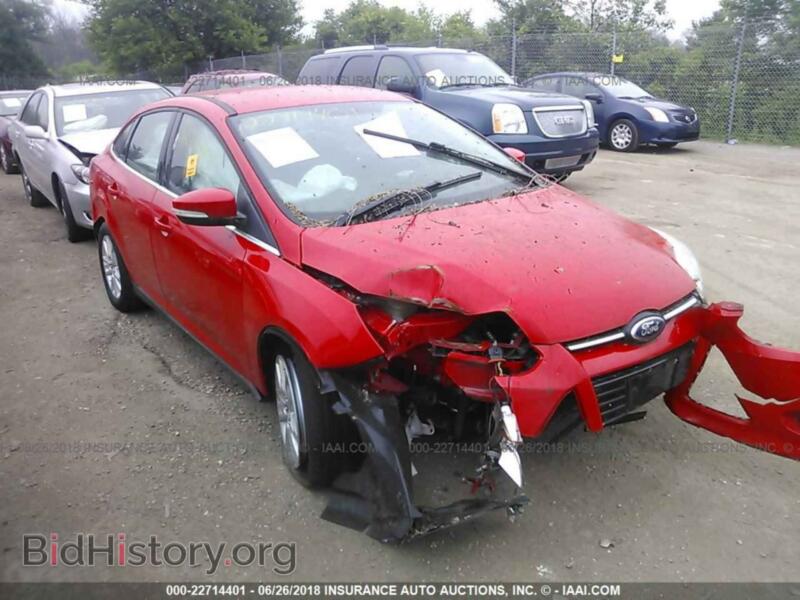 2012 Ford FOCUS (VIN 1FAHP3H27CL463316) — фото 1 из 10, IAAI, повреждение: передняя часть