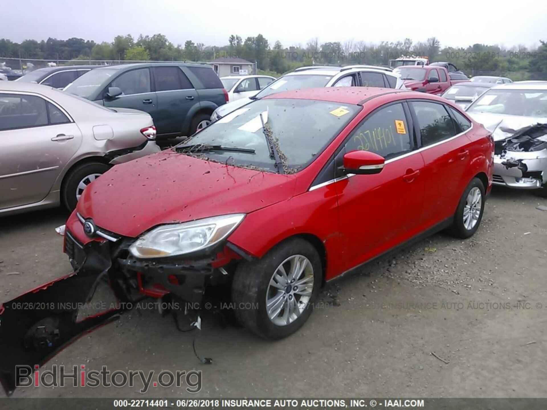 2012 Ford Focus - VIN: 1FAHP3H27CL463316 - Фото 2