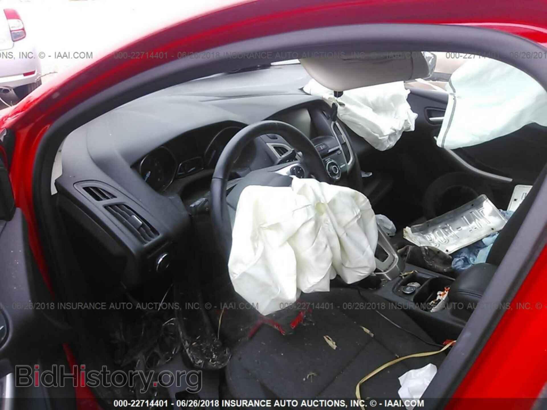 2012 Ford Focus - VIN: 1FAHP3H27CL463316 - Фото 5