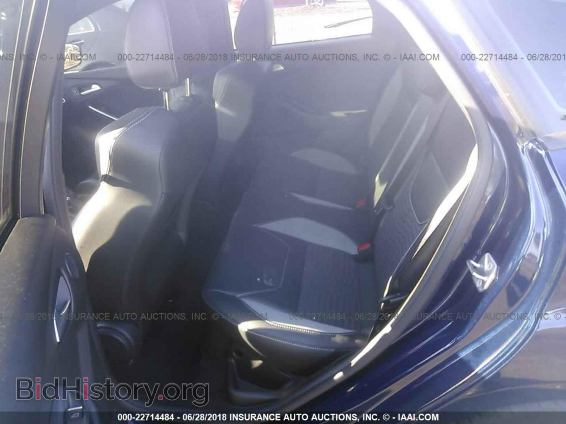 2017 Ford Focus - VIN: 1FADP3L94HL323931 - Photo 8