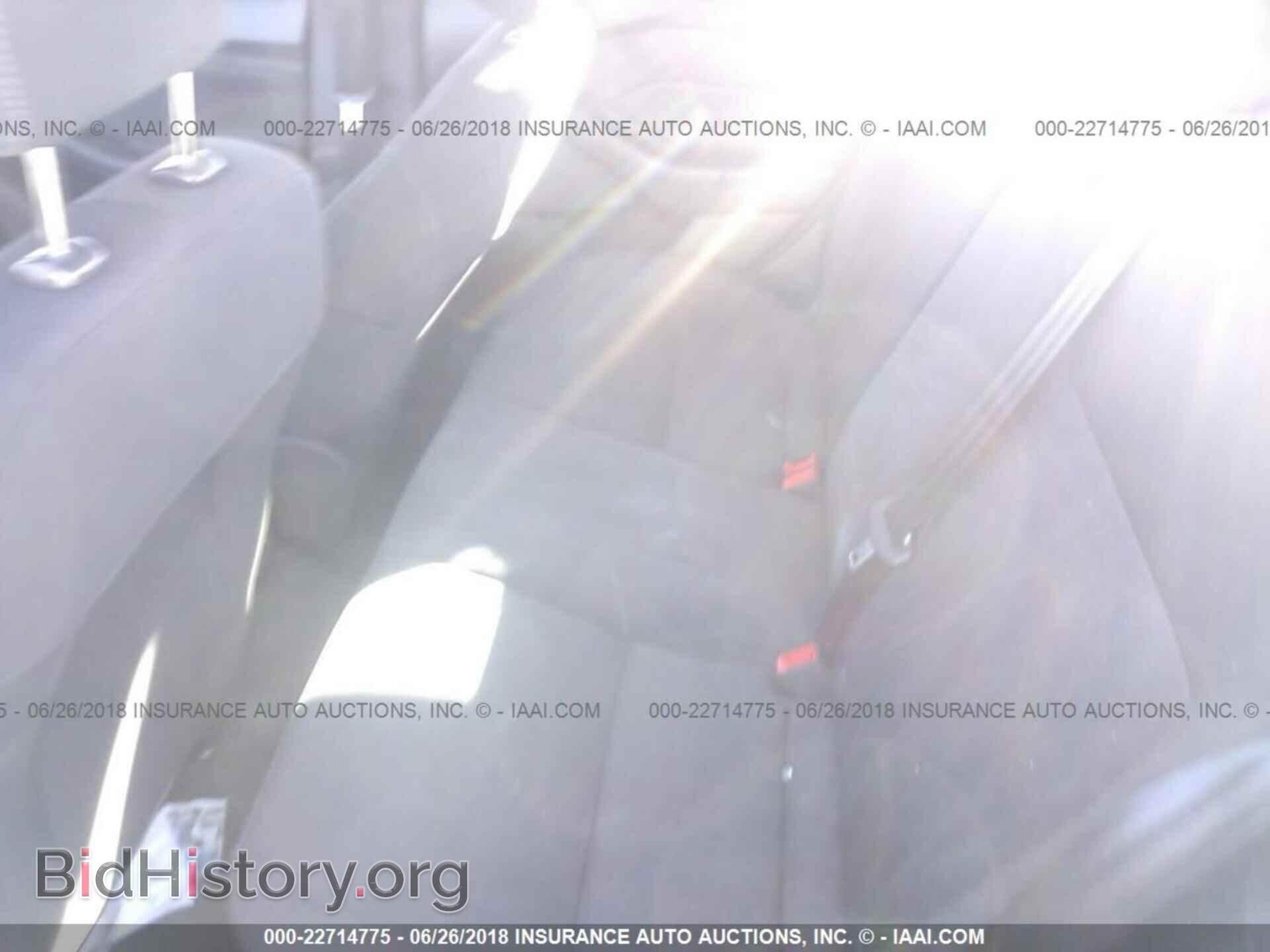 2017 Ford Focus - VIN: 1FADP3E25HL210778 - Photo 8