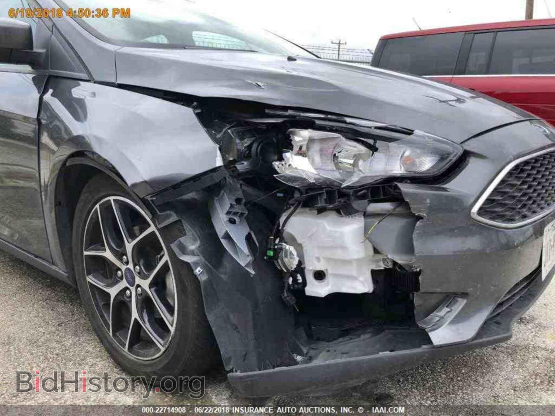 2017 Ford Focus - VIN: 1FADP3M29HL264490 - Фото 16