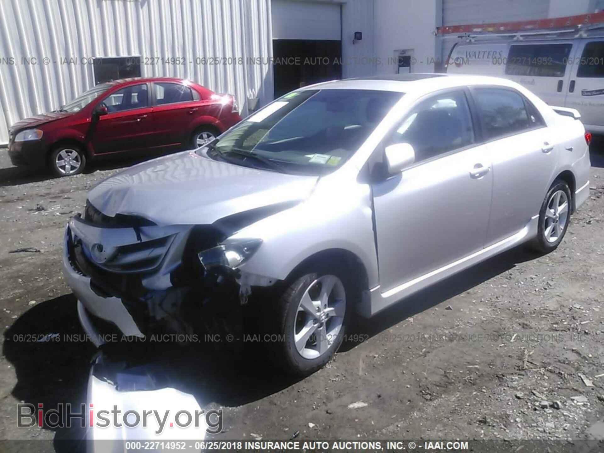 2011 Toyota Corolla - VIN: 2T1BU4EE7BC649506 - Фото 2