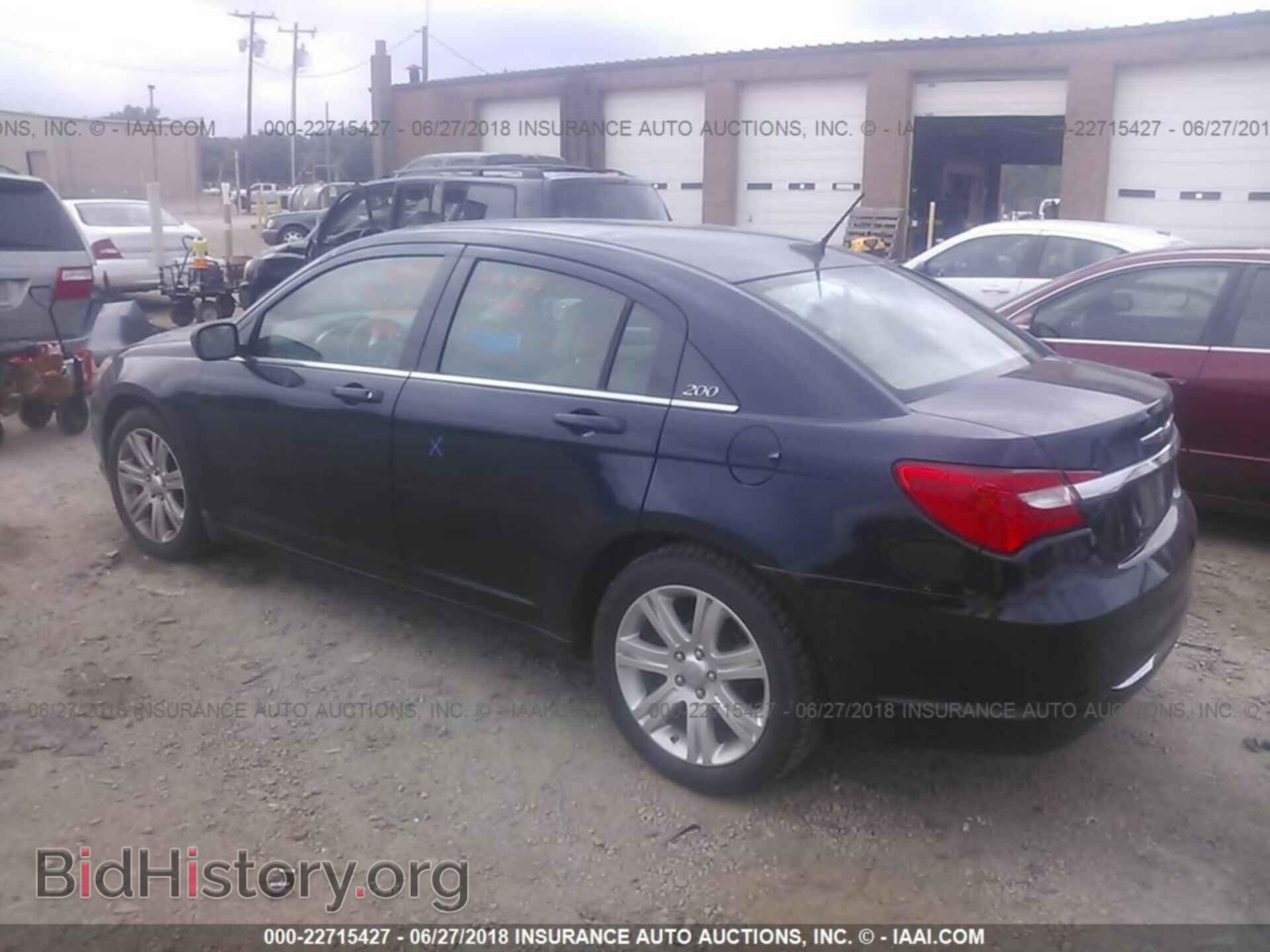 2011 Chrysler 200 - VIN: 1C3BC1FG1BN571128 - Фото 3