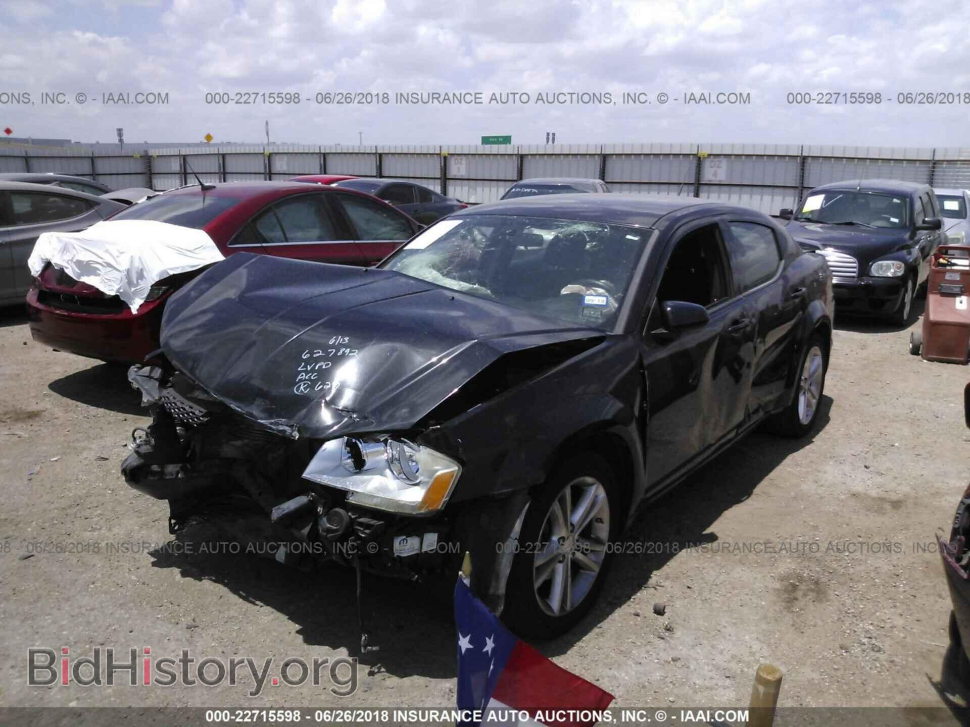 2011 Dodge Avenger - VIN: 1B3BD1FG2BN508341 - Фото 2