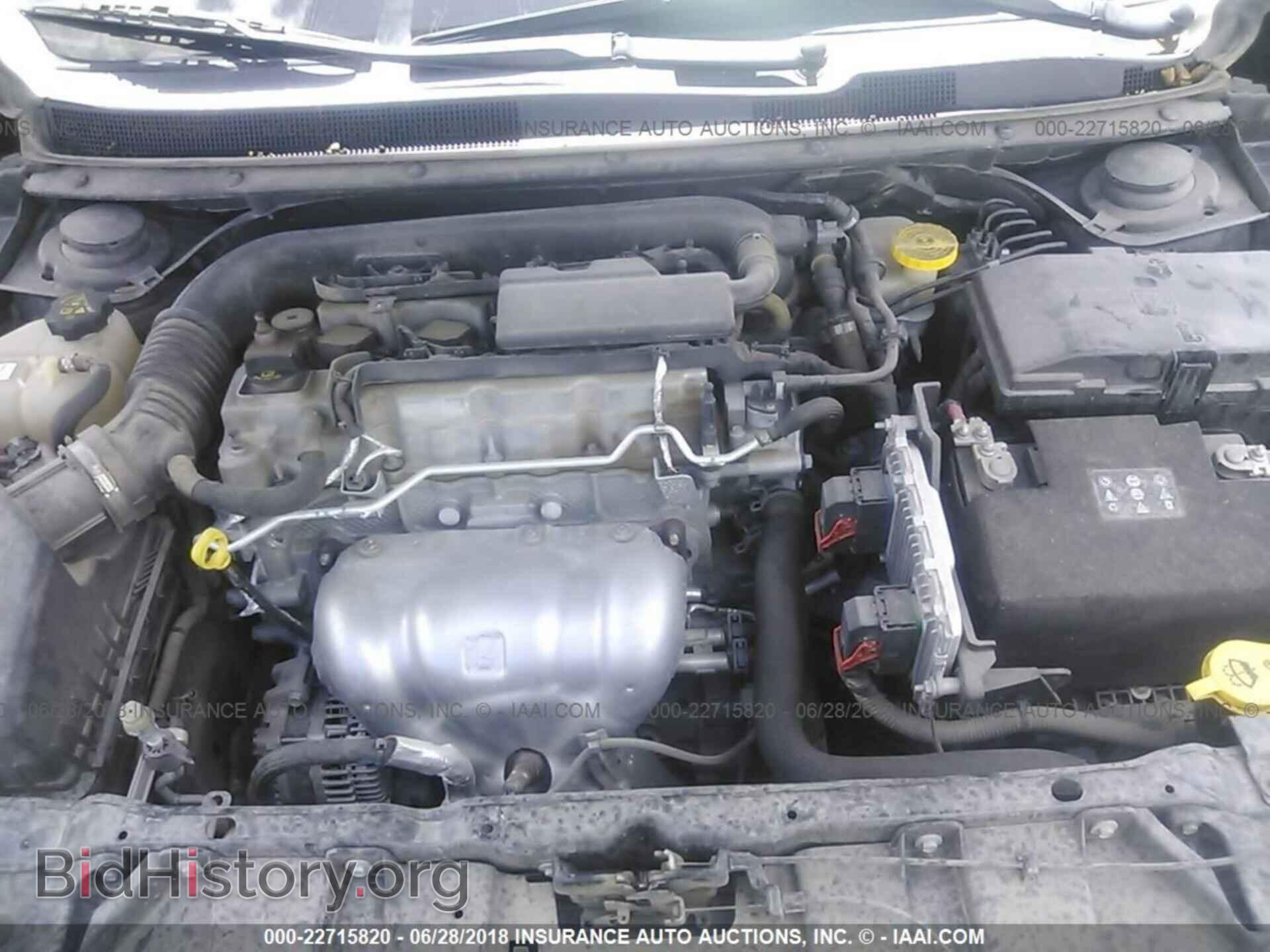2015 Chrysler 200 - VIN: 1C3CCCFB8FN698565 - Photo 10