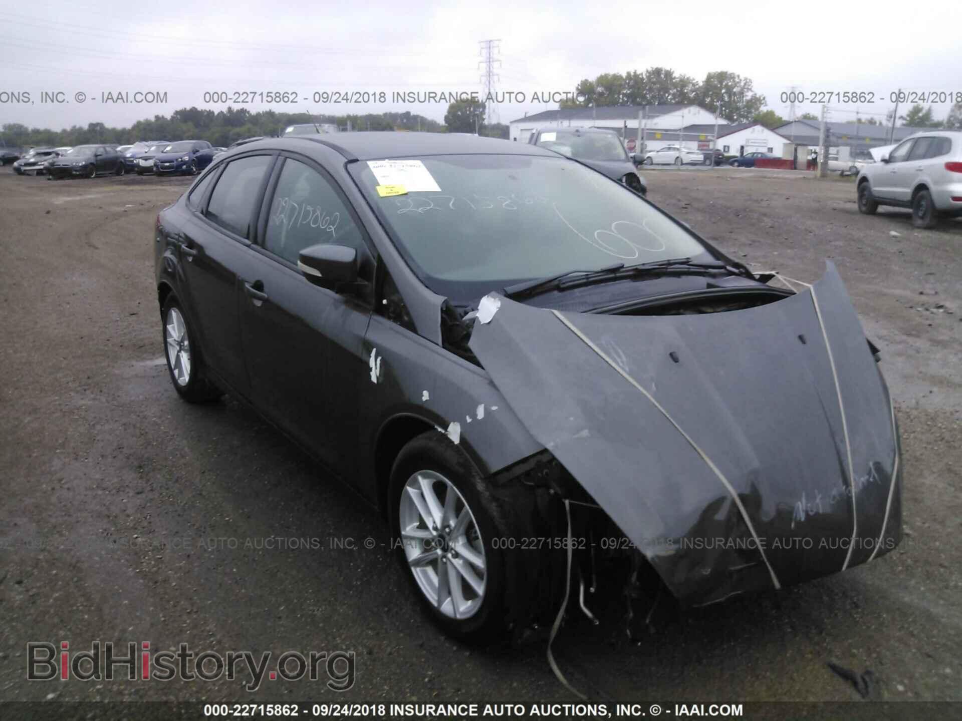 Photo 1FADP3F20GL211253 - Ford Focus 2016