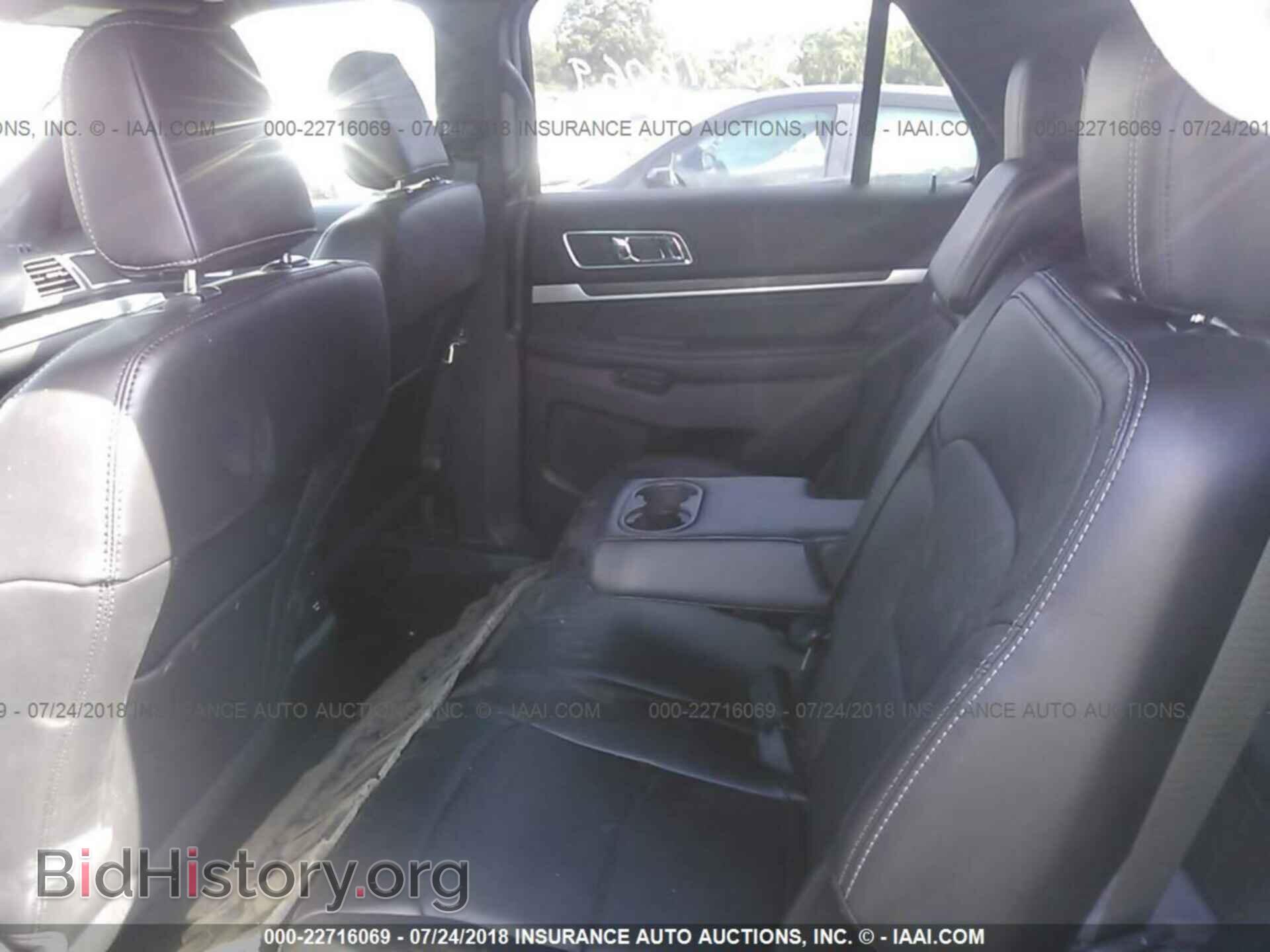 2018 Ford Explorer - VIN: 1FM5K8F81JGB66303 - Фото 8