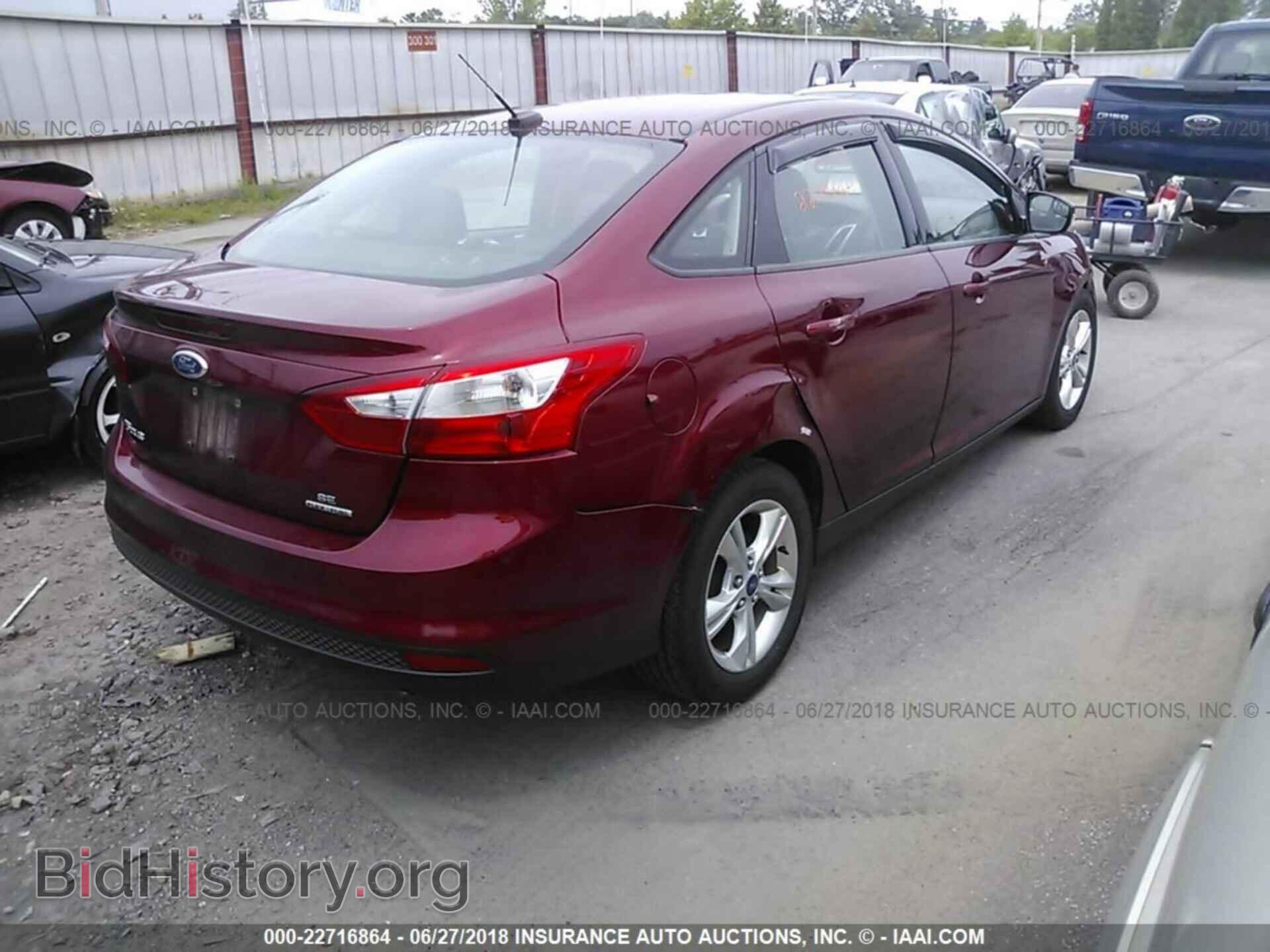 2013 Ford Focus - VIN: 1FADP3F22DL367855 - Photo 4