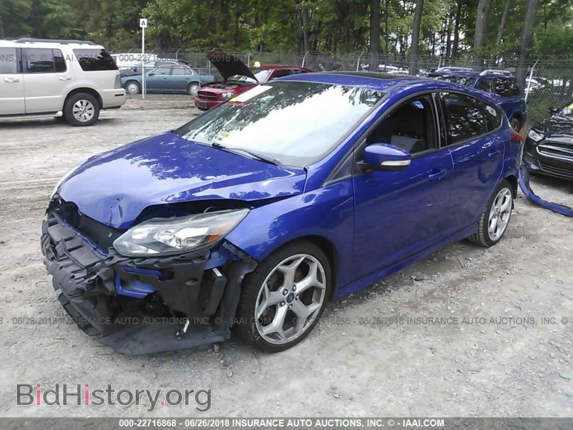 2013 Ford Focus - VIN: 1FADP3L92DL255008 - Photo 2