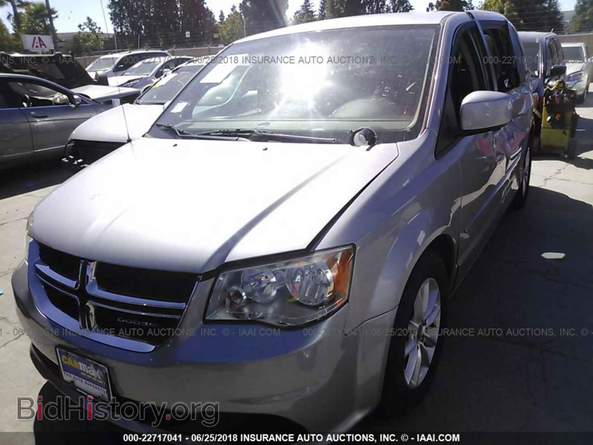 2013 Dodge Grand caravan - VIN: 2C4RDGCG1DR758552 - Фото 2