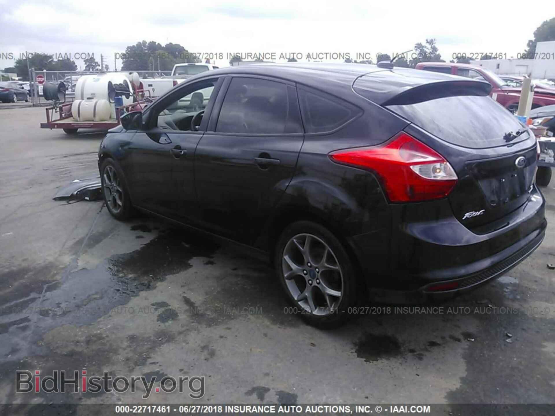 2013 Ford Focus - VIN: 1FADP3K25DL360940 - Photo 3