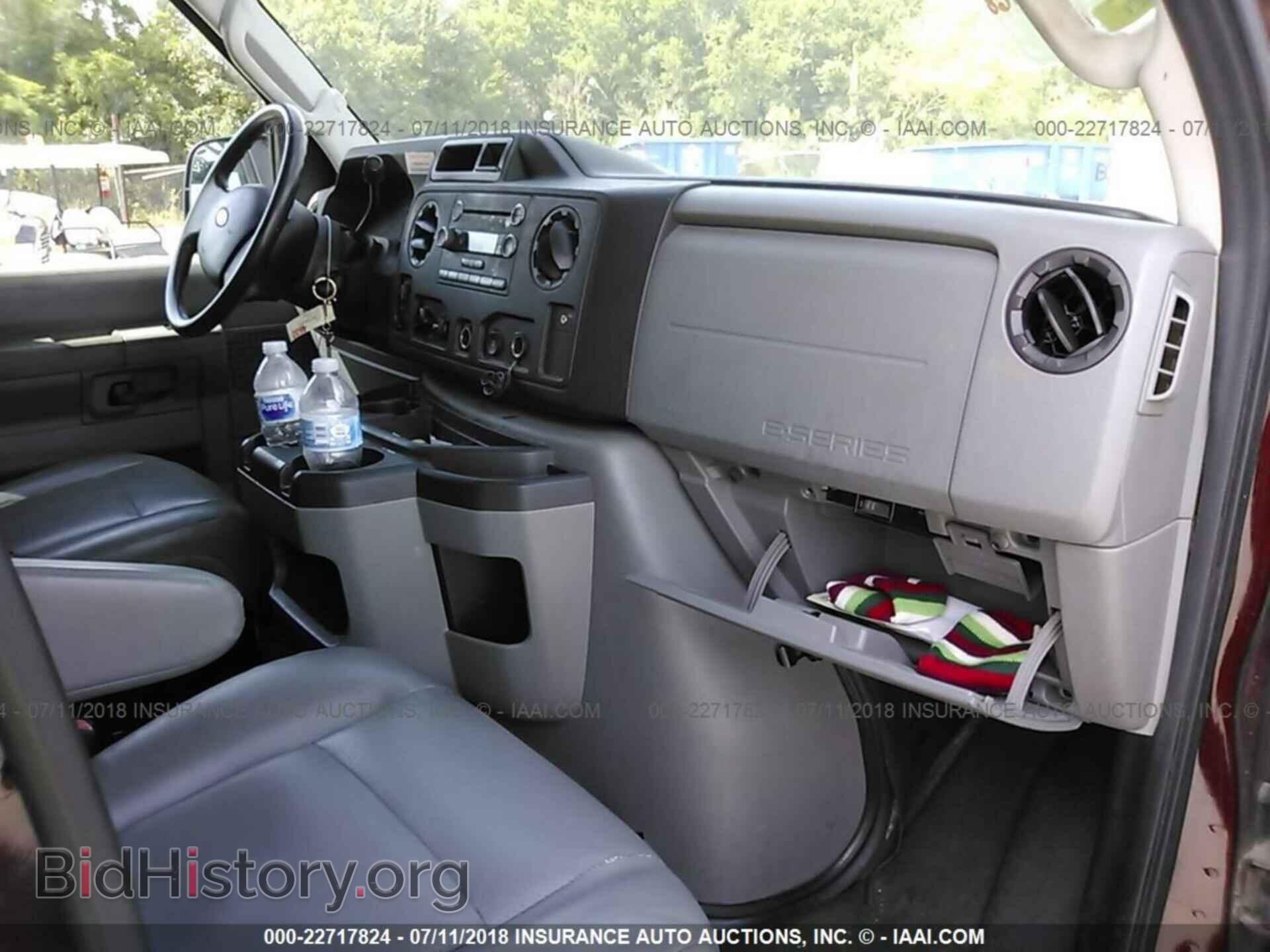 2011 Ford Econoline - VIN: 1FBSS3BL6BDB25970 - Фото 5