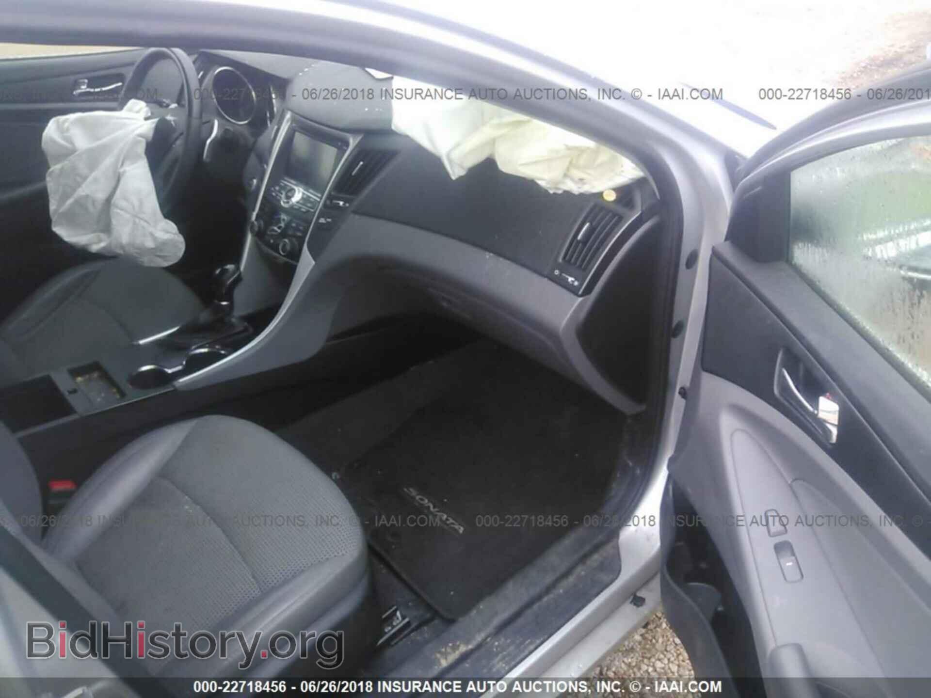 2012 Hyundai Sonata - VIN: 5NPEC4AB0CH369985 - Фото 5