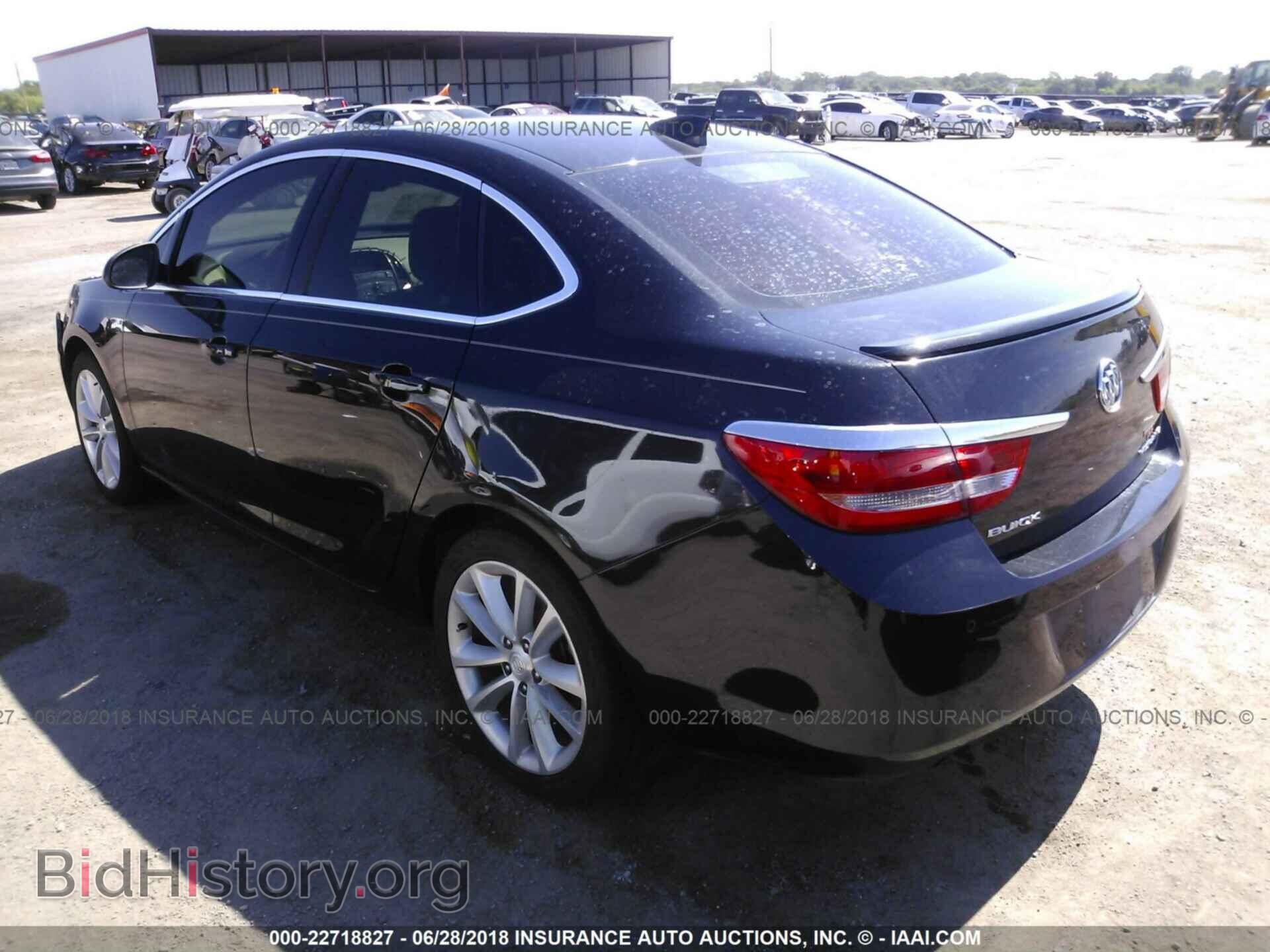 2015 Buick Verano - VIN: 1G4PR5SK6F4209644 - Фото 3