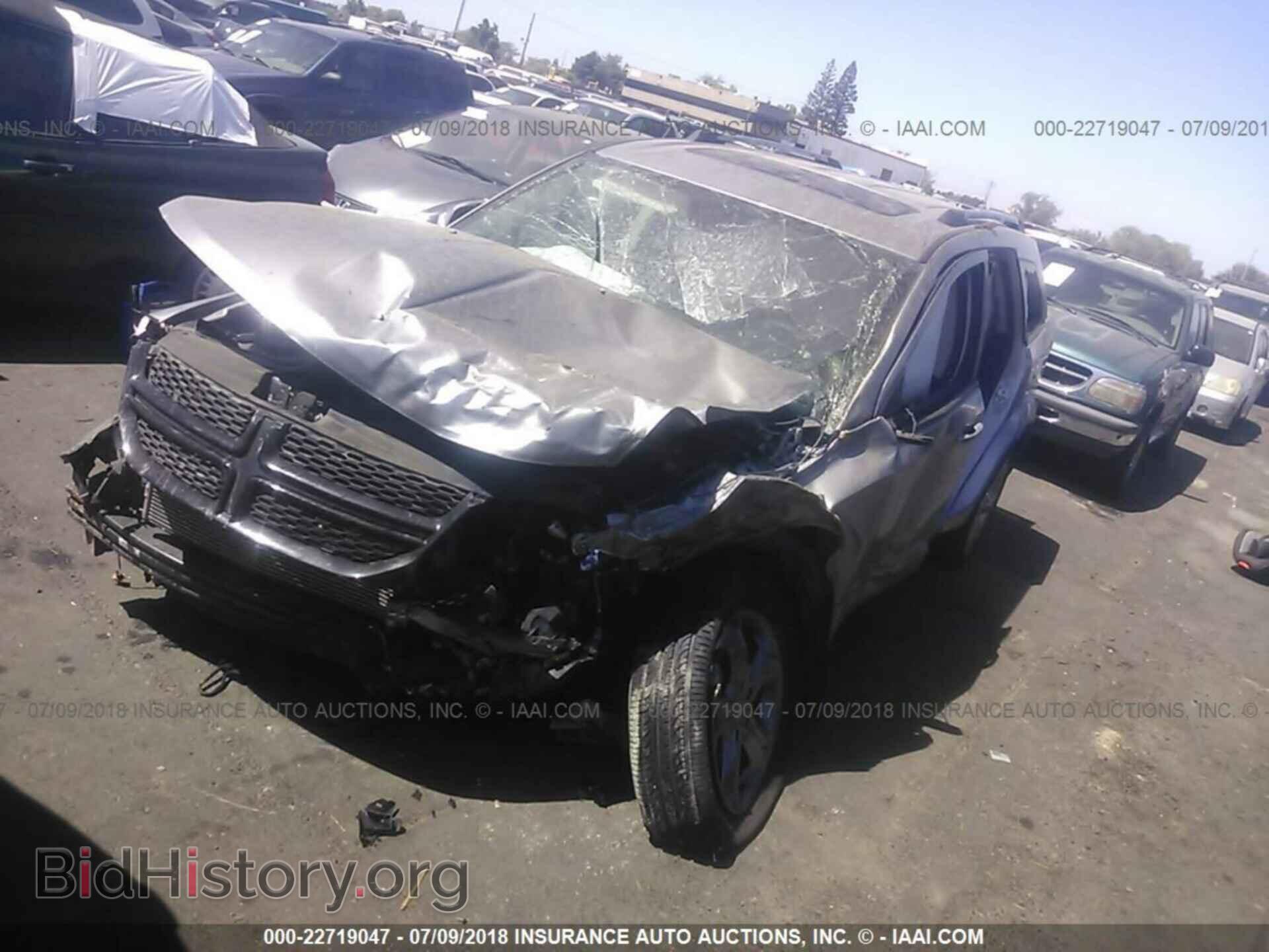2017 Dodge Journey - VIN: 3C4PDCGB6HT612598 - Фото 2