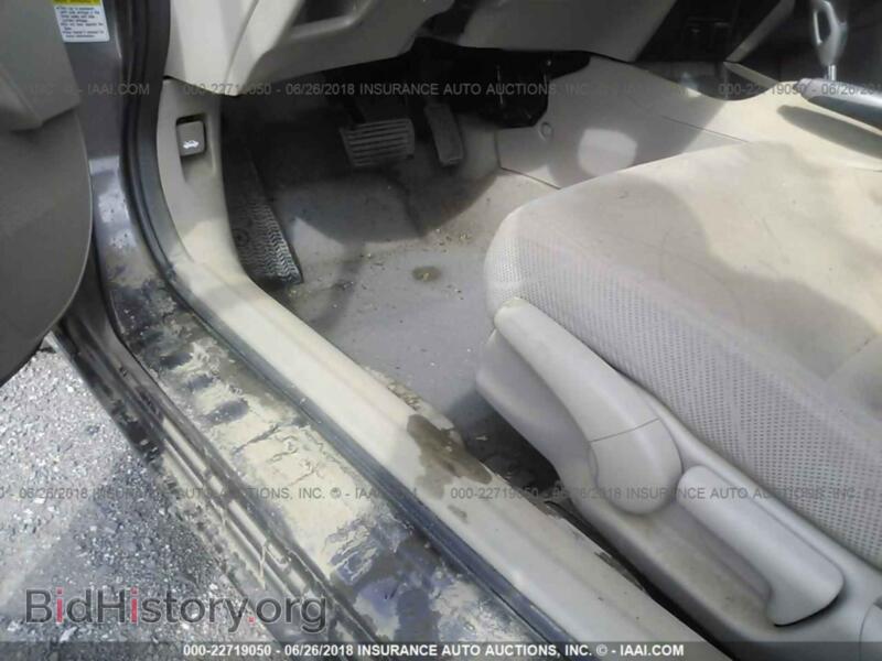 2012 Honda CIVIC (VIN 2HGFB2F56CH515850) — photo 6 of 10
