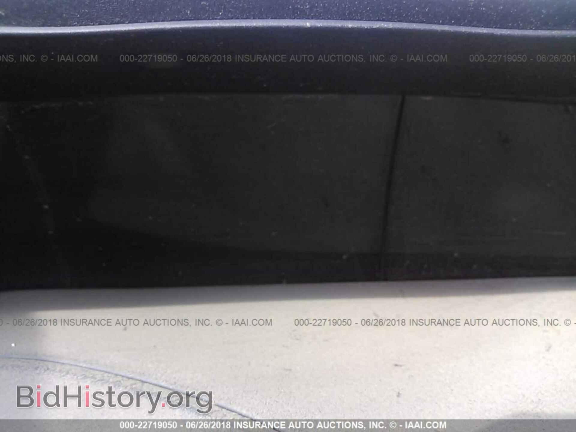 2012 Honda CIVIC (VIN 2HGFB2F56CH515850) — photo 7 of 10