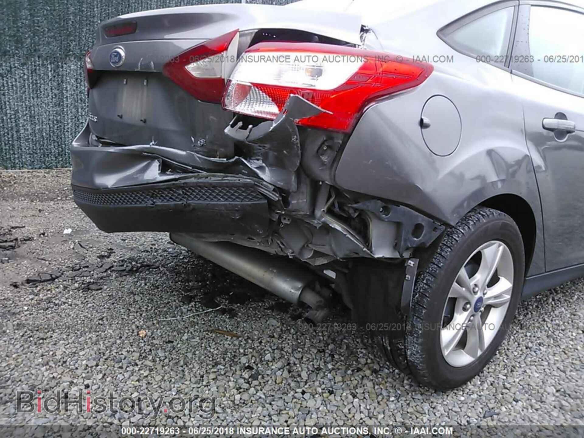 2013 Ford Focus - VIN: 1FADP3F25DL368918 - Photo 6