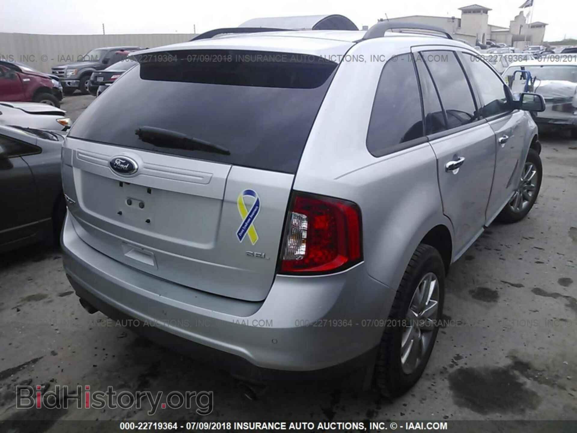 2011 Ford Edge - VIN: 2FMDK3JC3BBB67021 - Photo 4