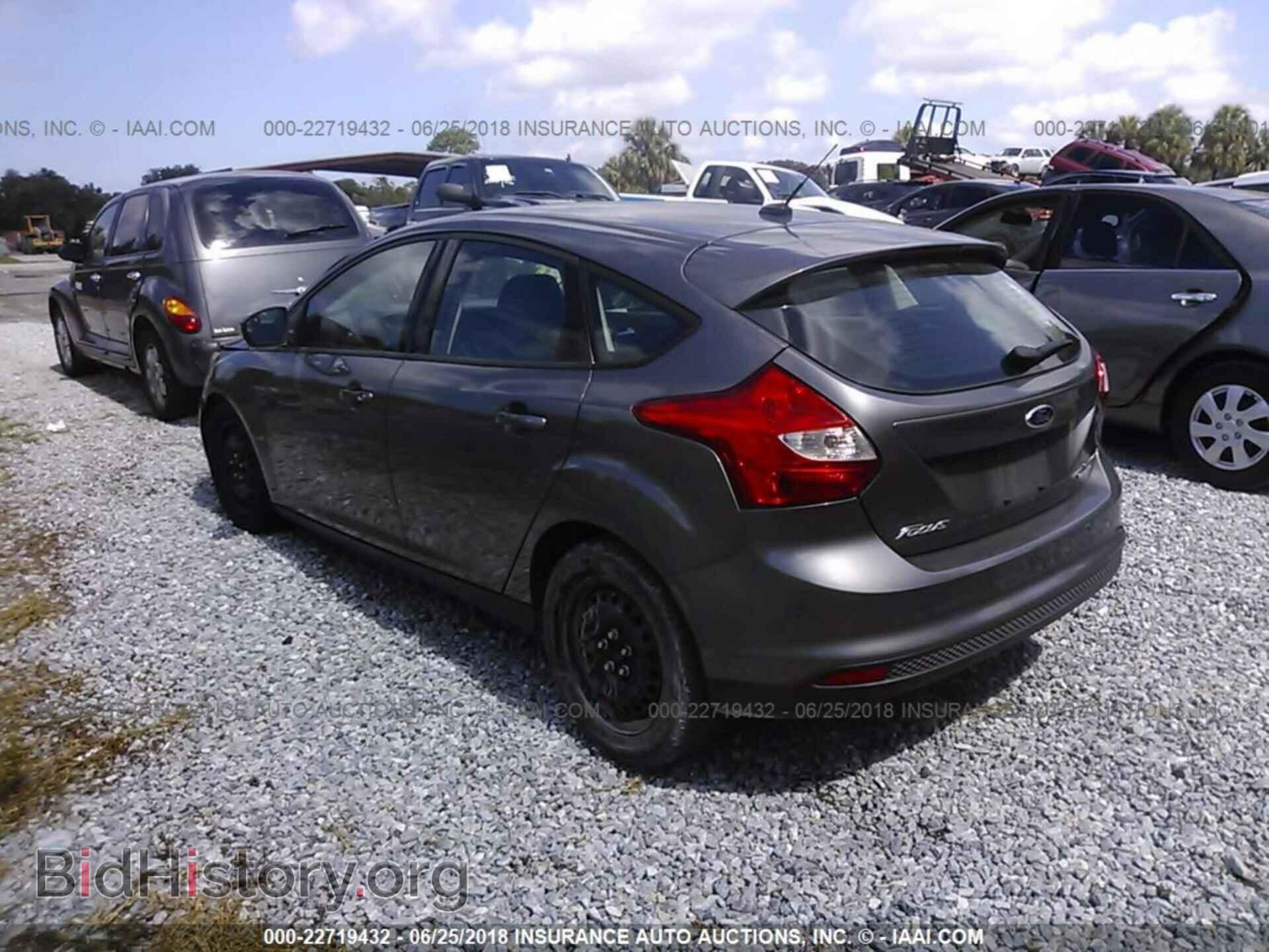 2012 Ford Focus - VIN: 1FAHP3K22CL434427 - Фото 3