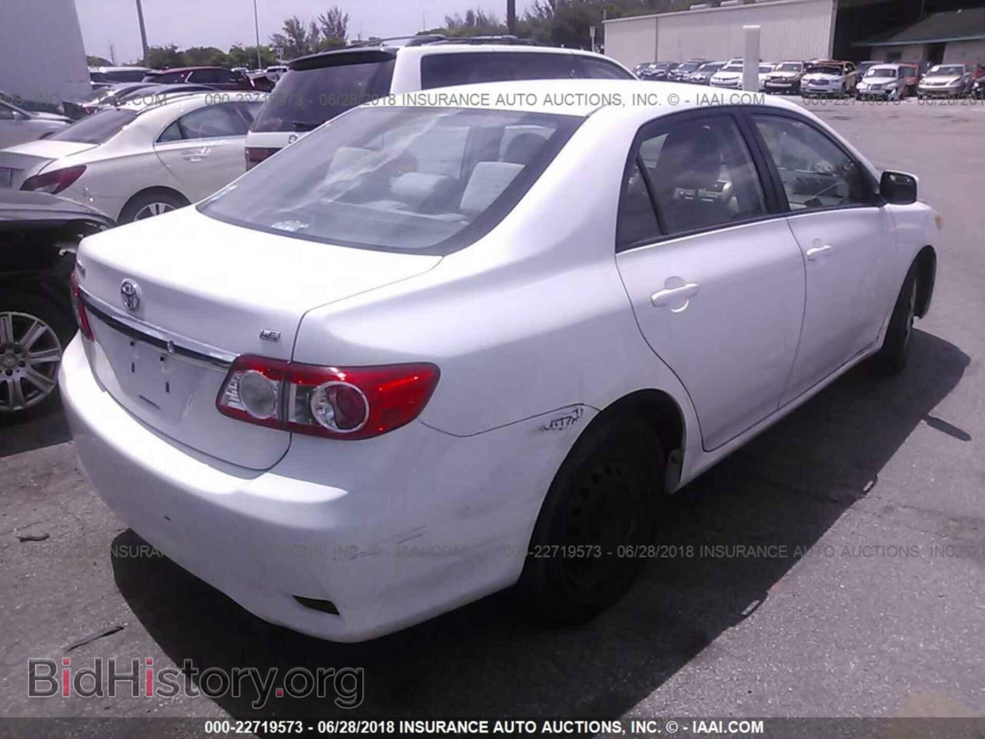2011 Toyota Corolla - VIN: 2T1BU4EE7BC612892 - Photo 4