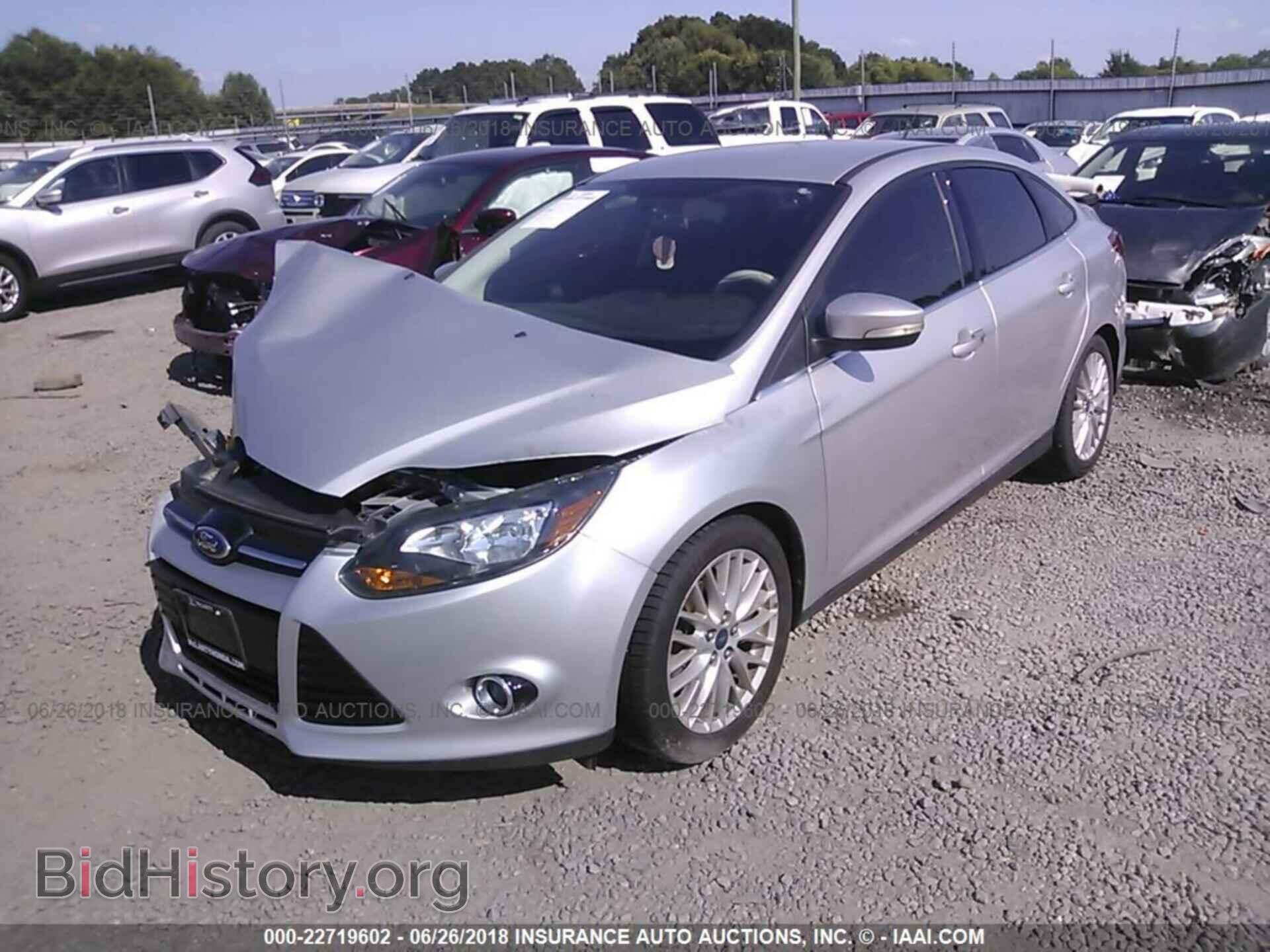 2014 Ford Focus - VIN: 1FADP3J25EL254085 - Фото 2