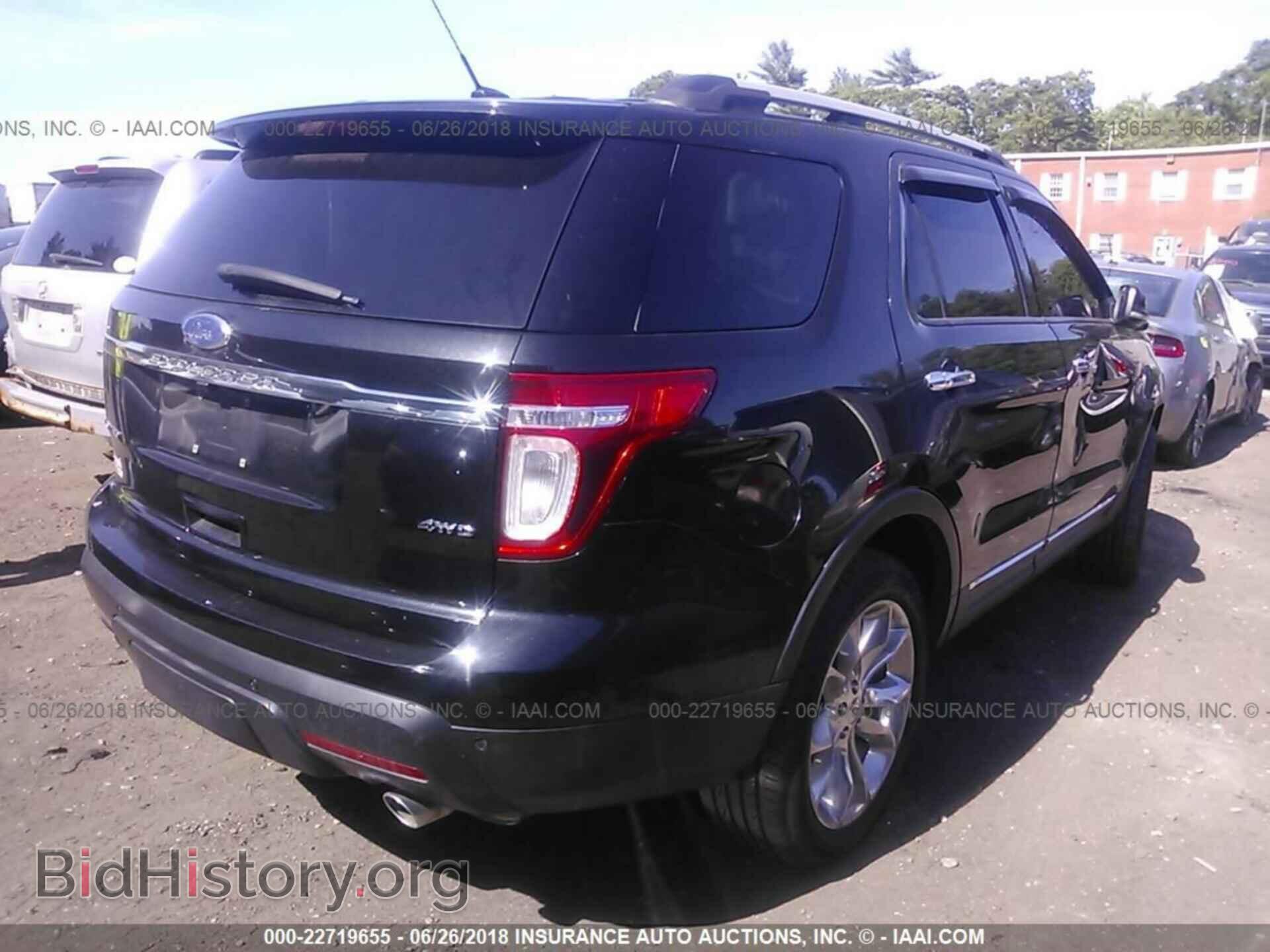 2011 Ford Explorer - VIN: 1FMHK8F85BGA44011 - Фото 4