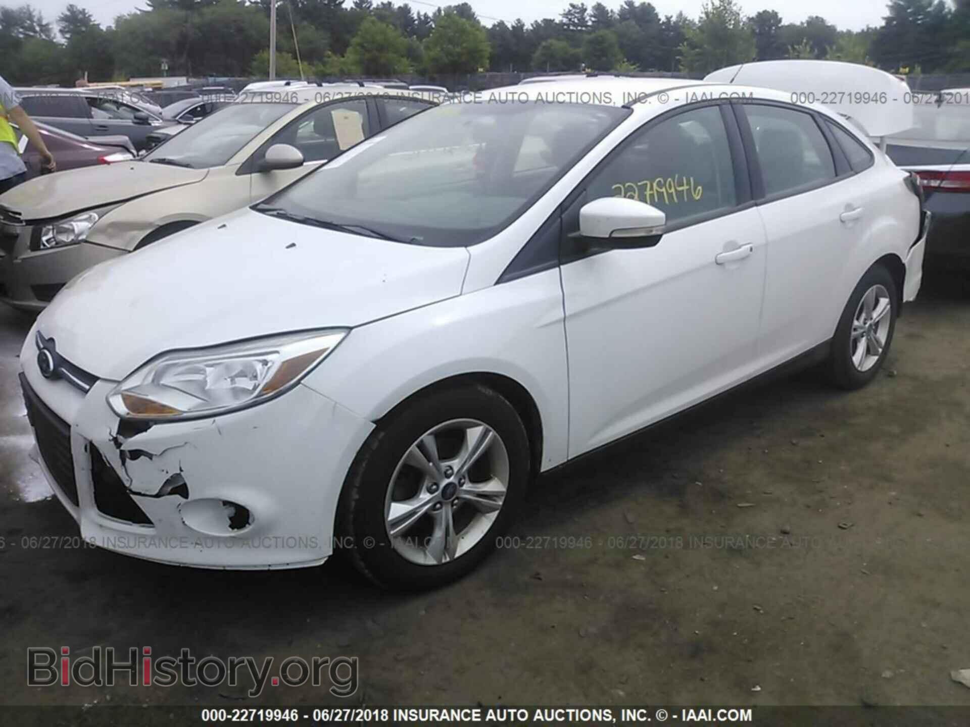 2013 Ford Focus - VIN: 1FADP3F27DL103109 - Photo 2
