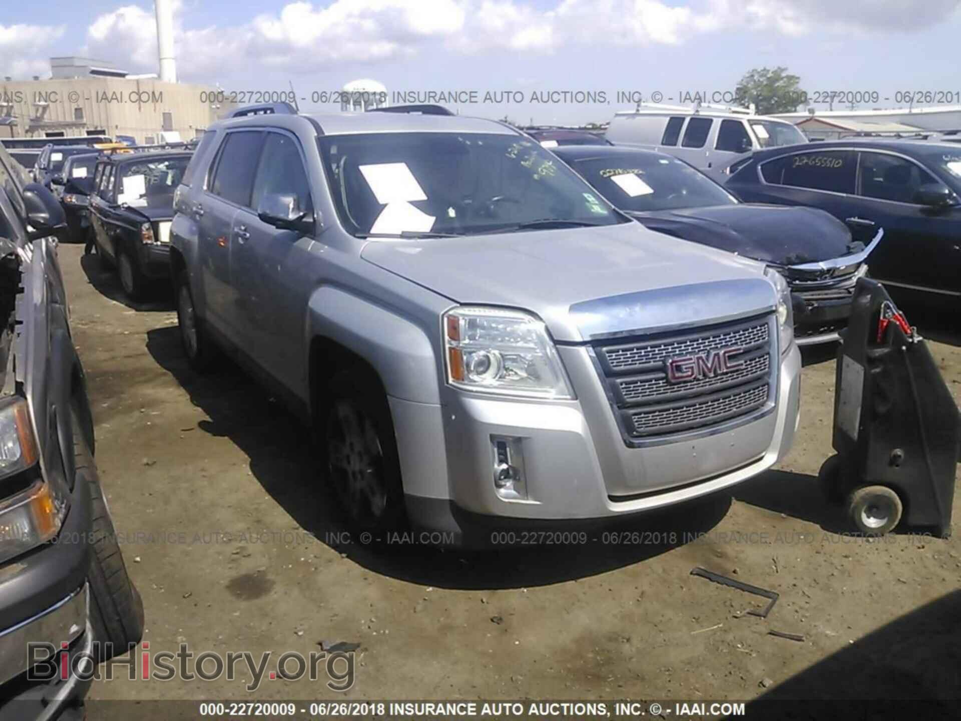 Фотография 2GKFLWE5XC6353998 - Gmc Terrain 2012