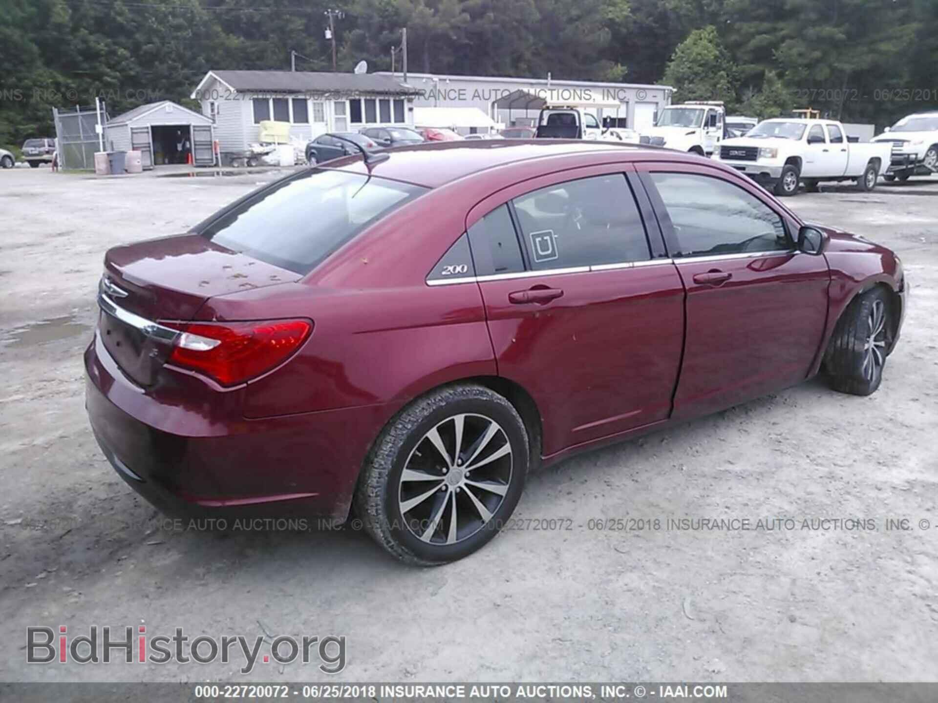 2013 Chrysler 200 - VIN: 1C3CCBBGXDN720106 - Фото 4