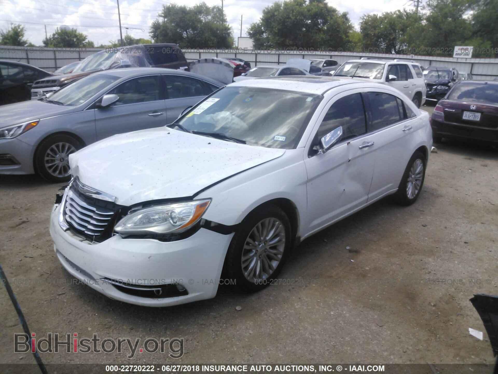 2012 CHRYSLER 200 - VIN: 1C3CCBCG2CN227193 - Фото 2