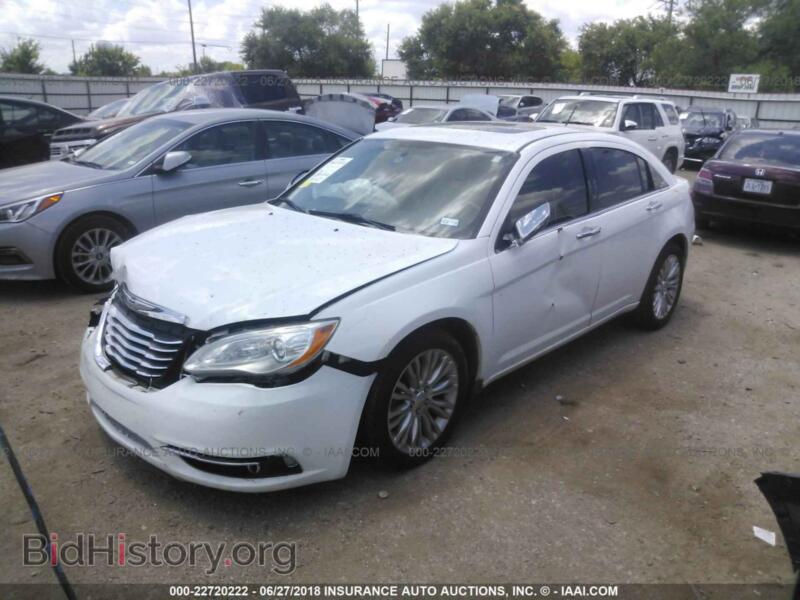 2012 Chrysler 200 (VIN 1C3CCBCG2CN227193) — фото 2 из 10
