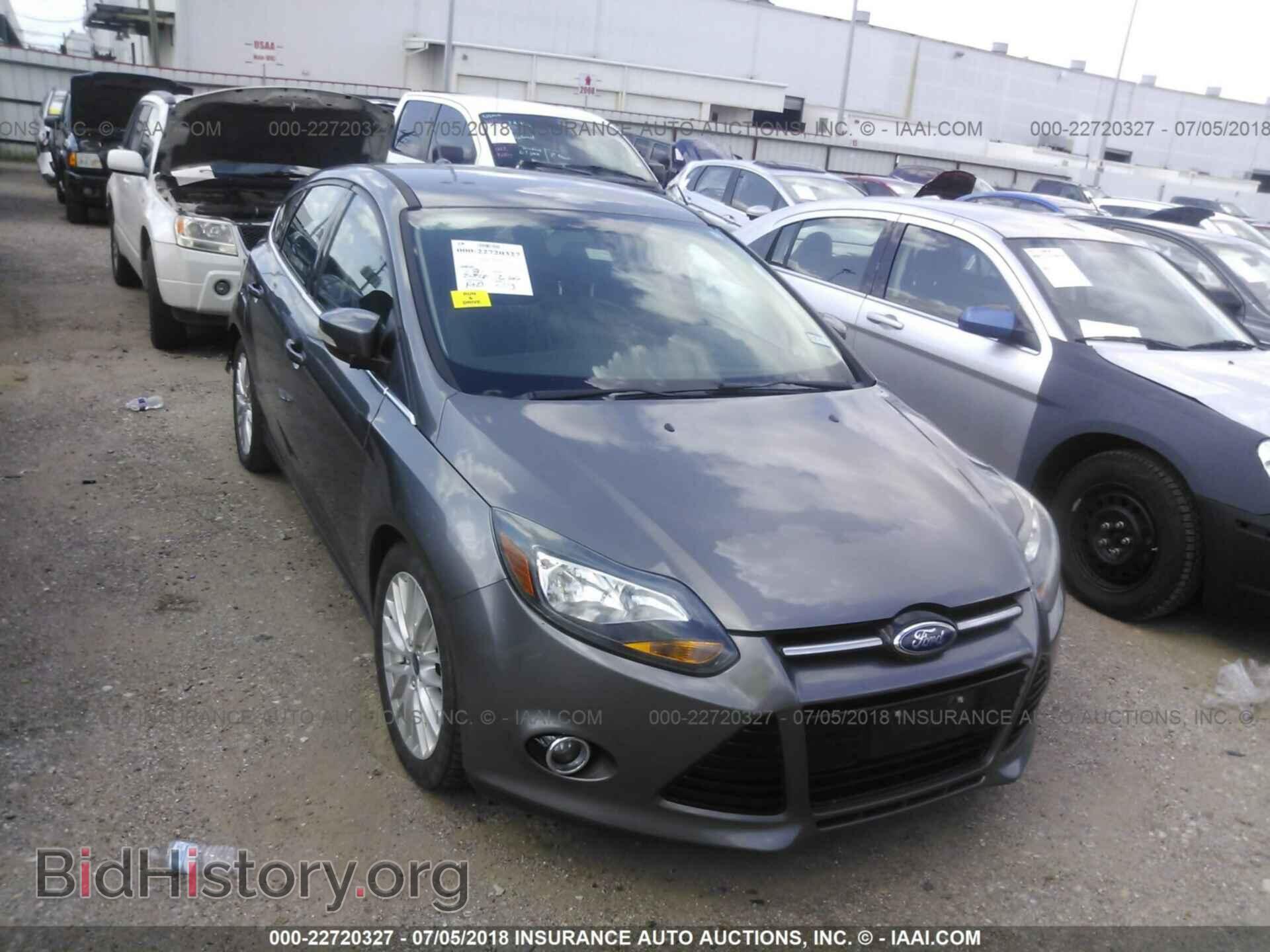 Фотография 1FADP3N22EL373058 - Ford Focus 2014