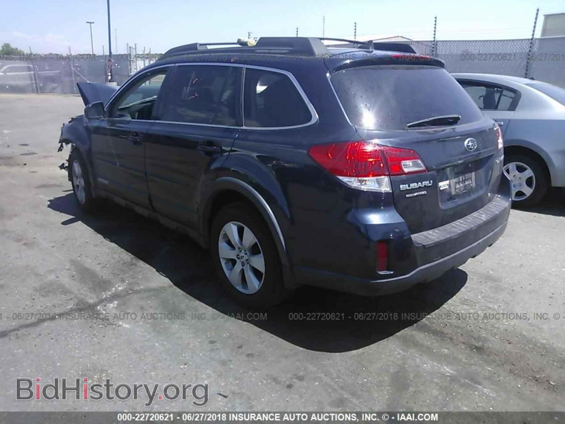 2012 Subaru Outback - VIN: 4S4BRCLC3C3230023 - Фото 3
