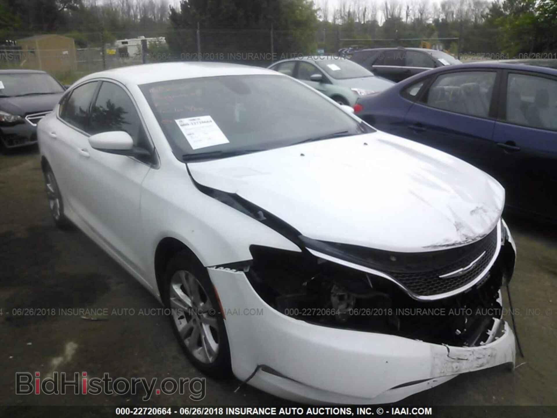 Photo 1C3CCCAB0FN738323 - Chrysler 200 2015