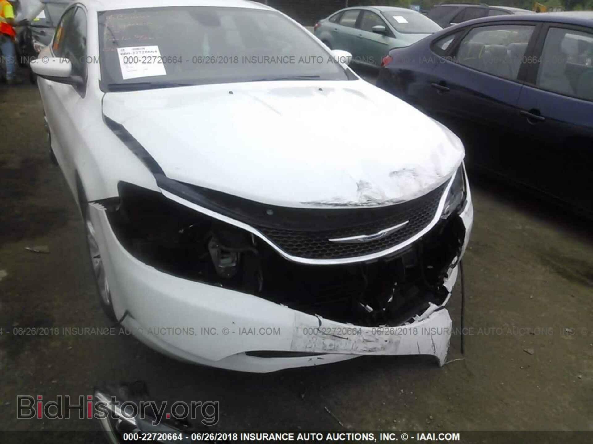 2015 Chrysler 200 - VIN: 1C3CCCAB0FN738323 - Photo 6