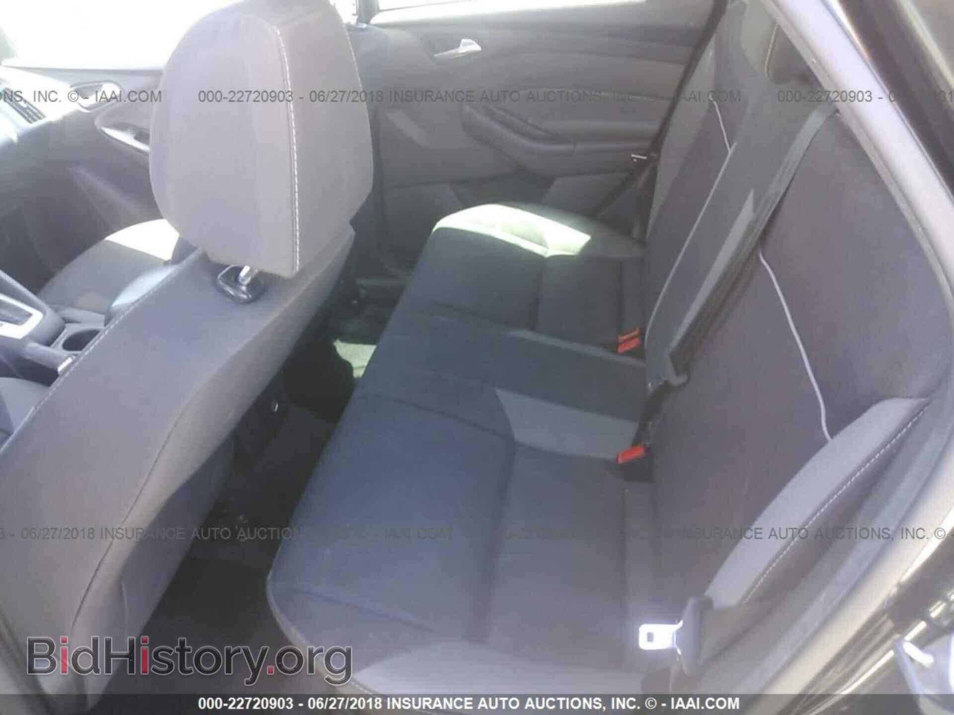 2012 Ford Focus - VIN: 1FAHP3F24CL435685 - Photo 8