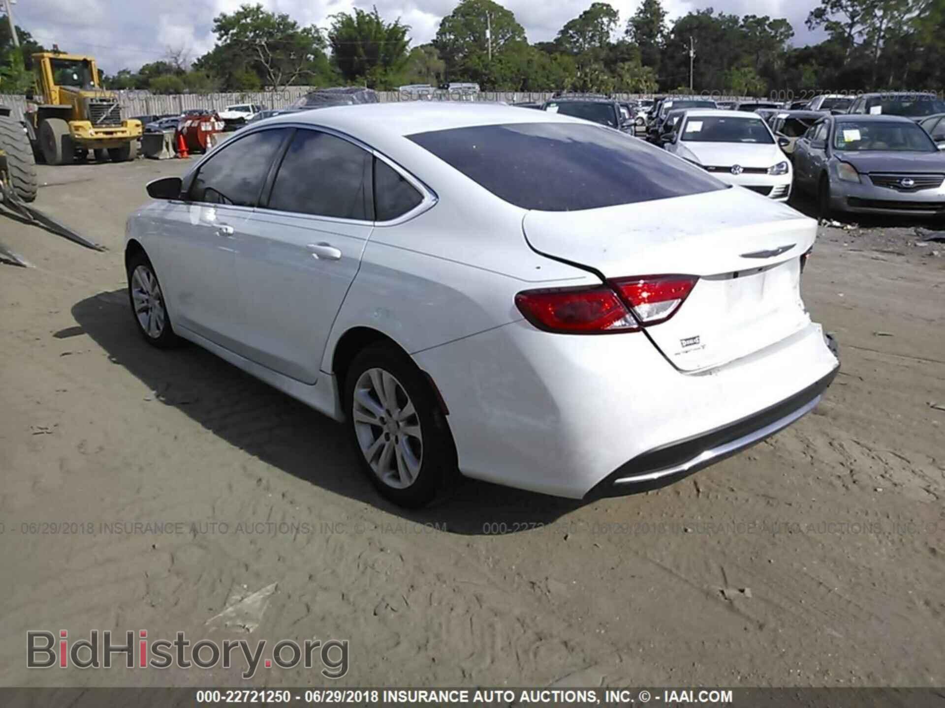 2016 CHRYSLER 200 - VIN: 1C3CCCAB8GN167682 - Фото 3