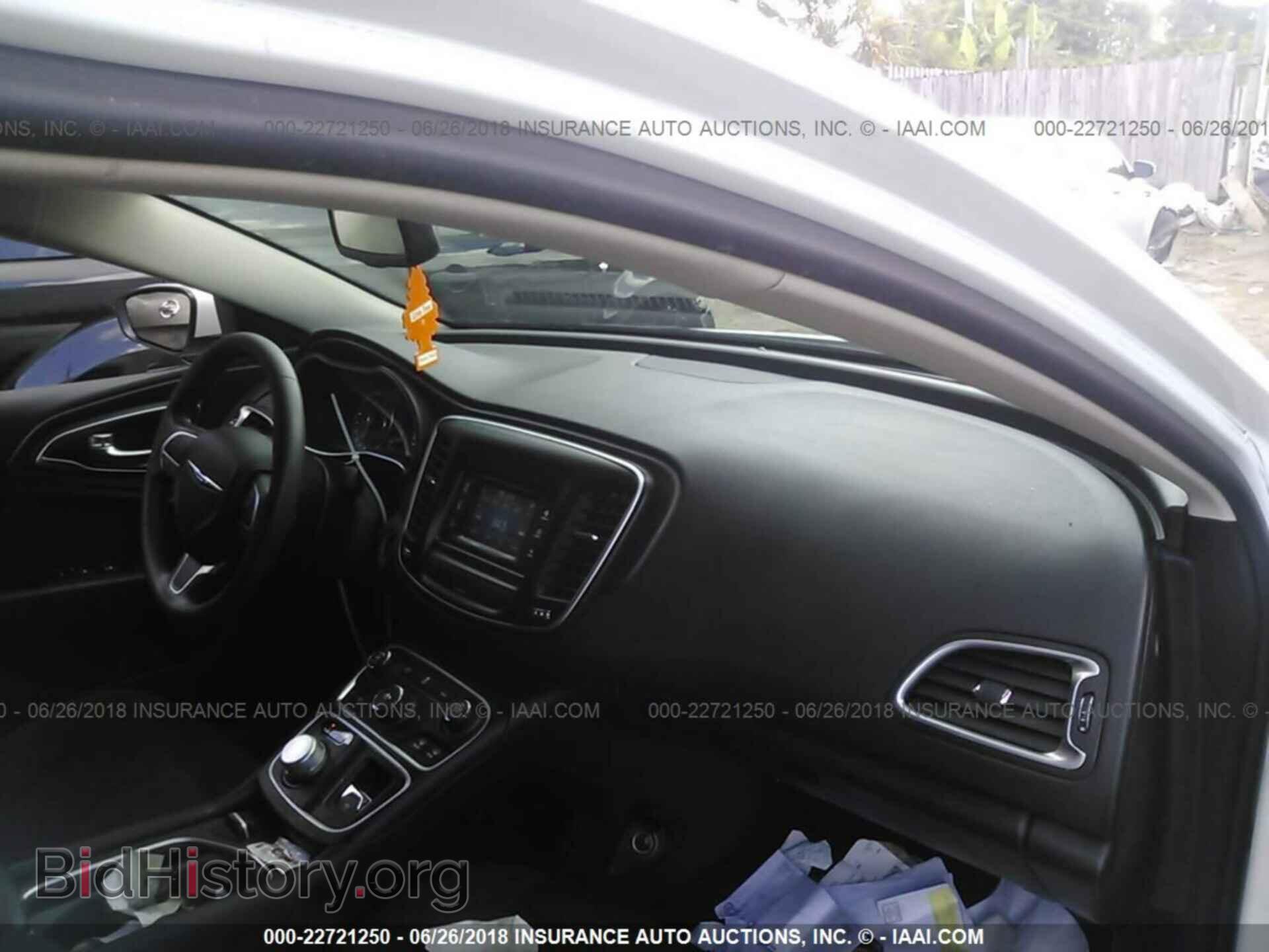 2016 CHRYSLER 200 - VIN: 1C3CCCAB8GN167682 - Фото 5