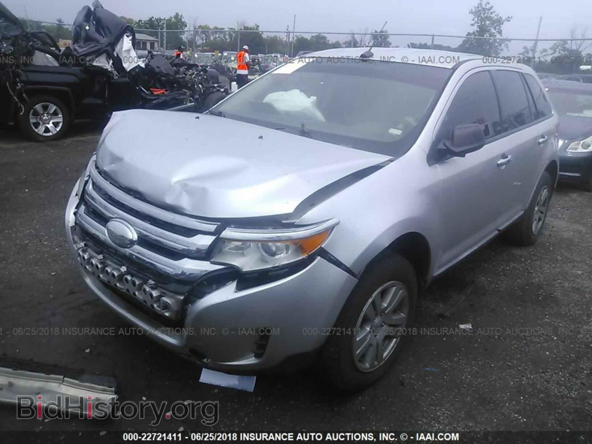 2011 Ford Edge - VIN: 2FMDK3GC3BBB00555 - Photo 2